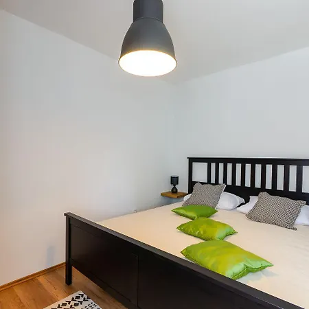 Renoviertes, Modernes Nur 200 Meter Zum Mit Meerblick, Waschmaschine, Grill * ツリクヴェニツァ