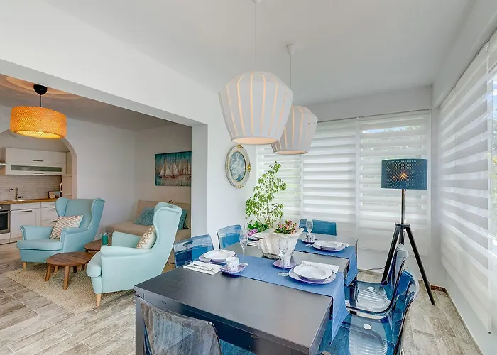 Renoviertes, Modernes Nur 200 Meter Zum Mit Meerblick, Waschmaschine, Grill *